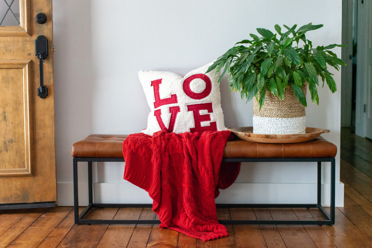 LOVE: Valentine's Decor