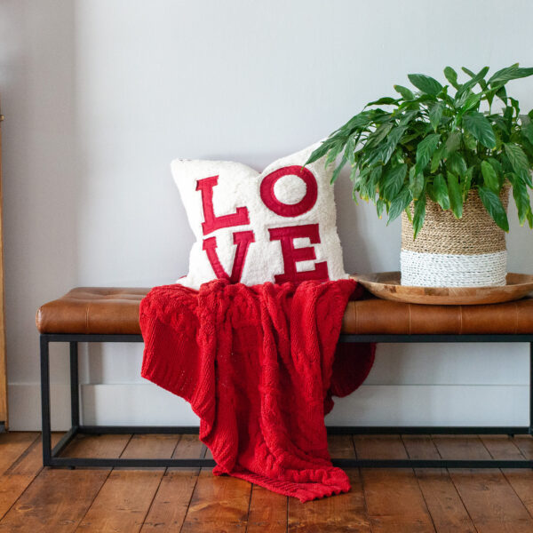 LOVE: Valentine's Decor