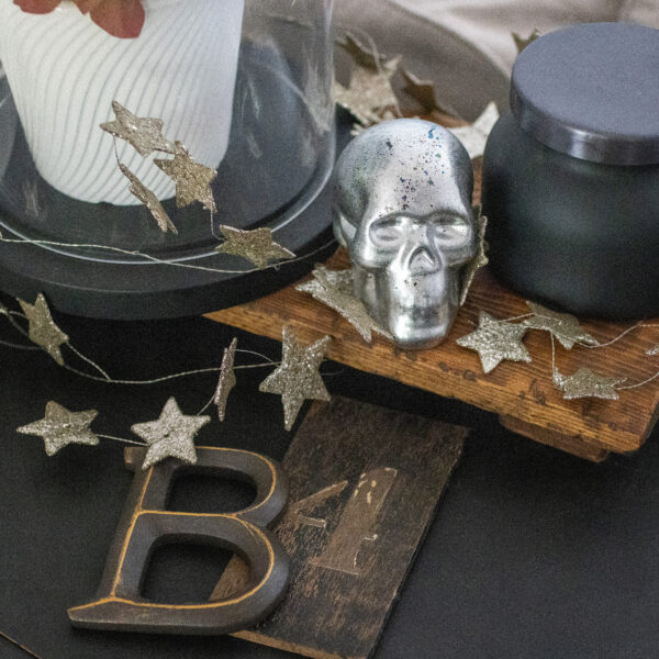 Antiqued Halloween Skull Decor DIY