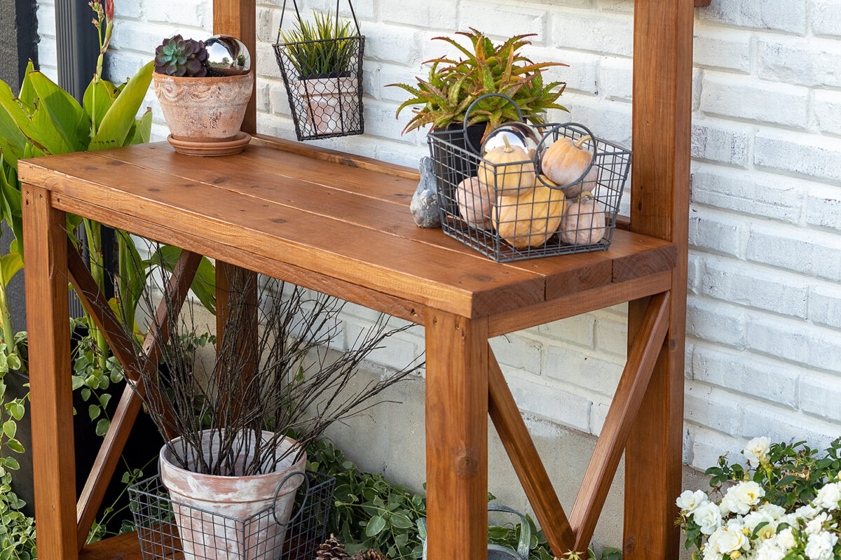 Cedar Potting Bench DIY