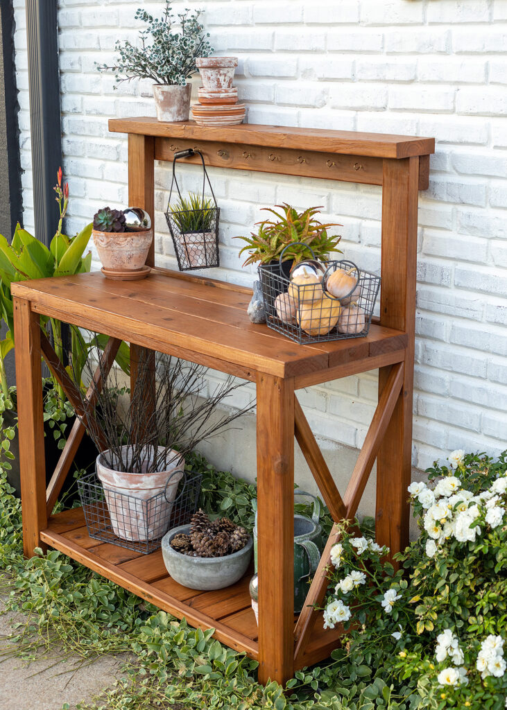 Cedar Potting Bench DIY