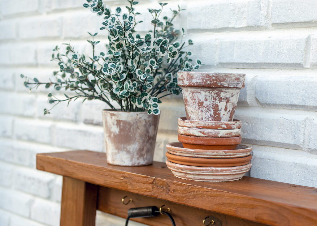 Cedar Potting Bench Decor