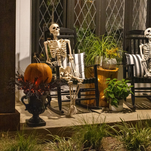 Halloween Porch 2022 - Skeletons