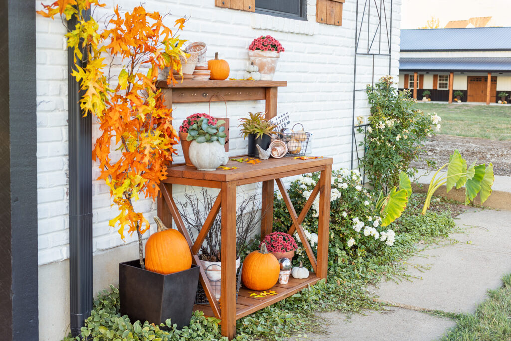 DIY Fall Tree Potting Bench