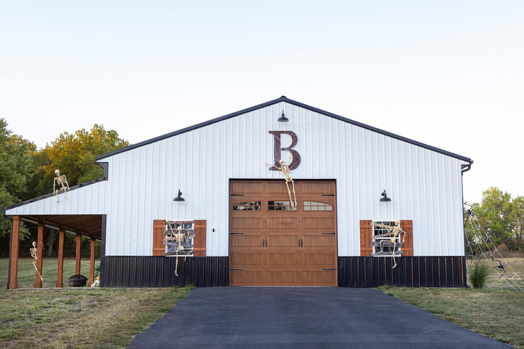 Halloween Outdoor Barn Decor