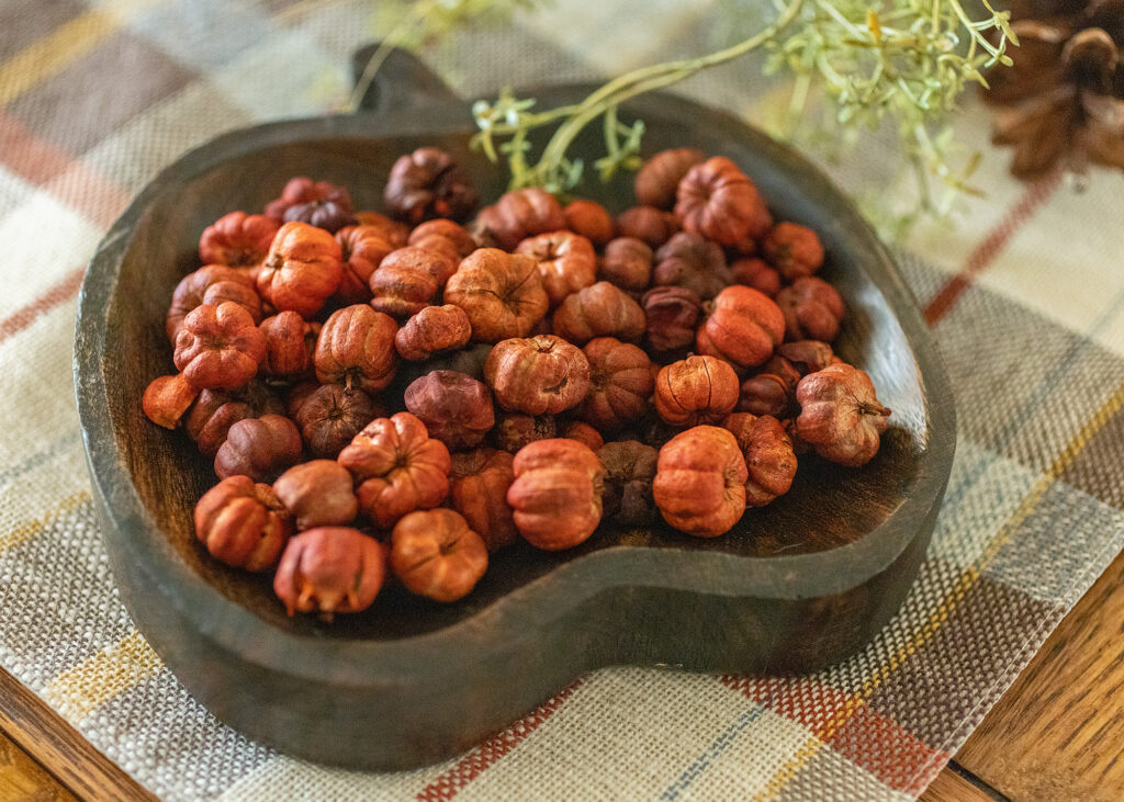 Thanksgiving-Table-Decor