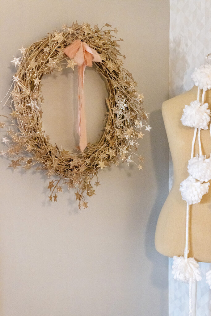 Blush Christmas Glitter Star Wreath