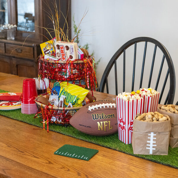 Chiefs Super Bowl Party Table Display