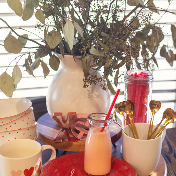 Valentine's Milk & Cookies Snack Idea