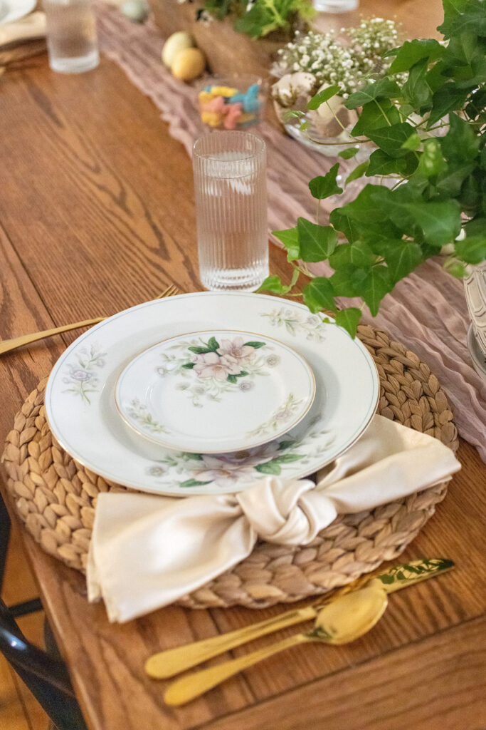 Easter Tablescape | Place Setting