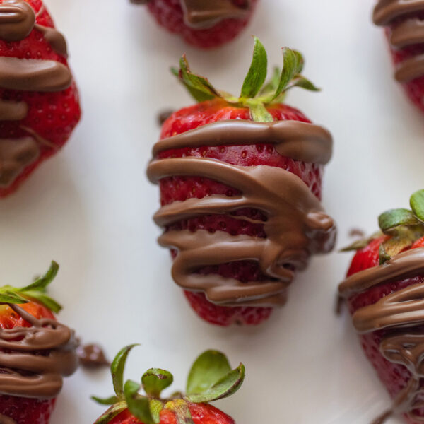 Chocolate Covered Strawberries Hack
