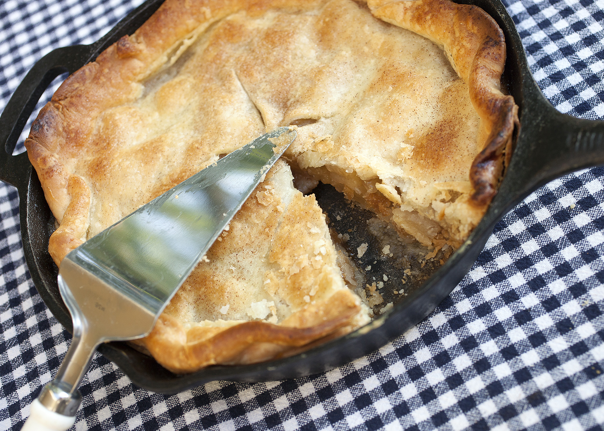 christyB: Skillet Apple Pie