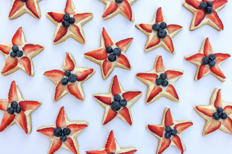 4th of July Star Fruit Pizza Cookies