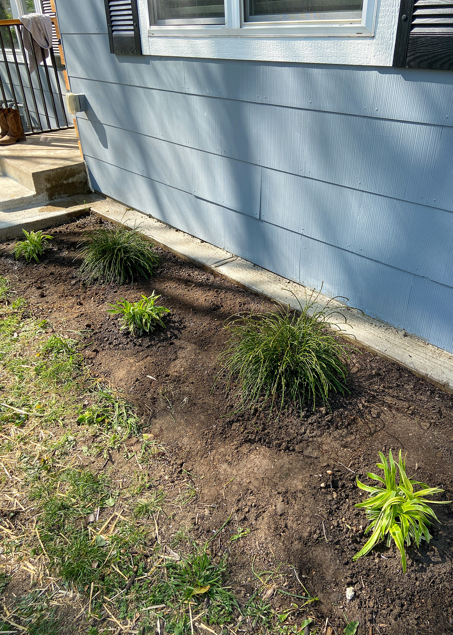 Logan's House | Front Landscaping Install