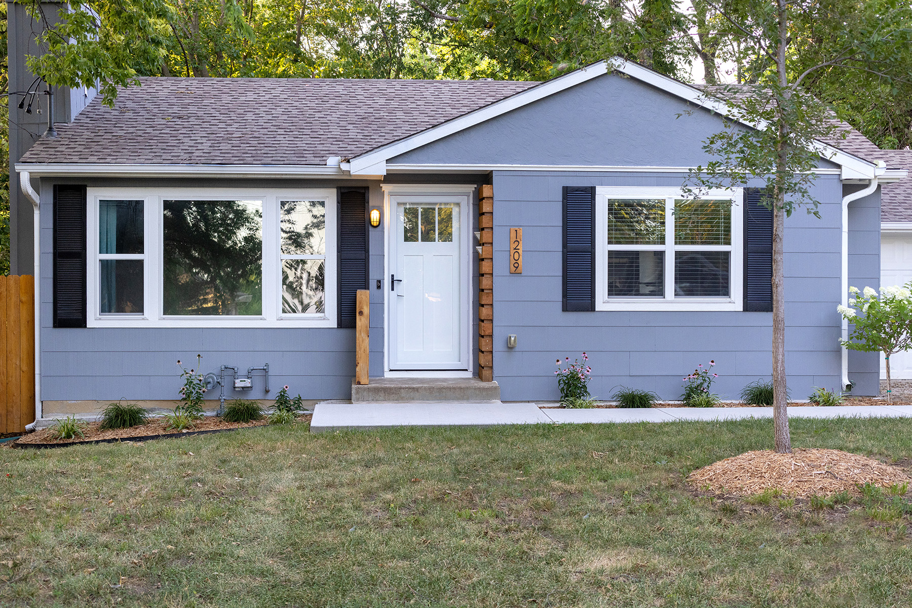 Logan's Front Porch | New Craftsman Door