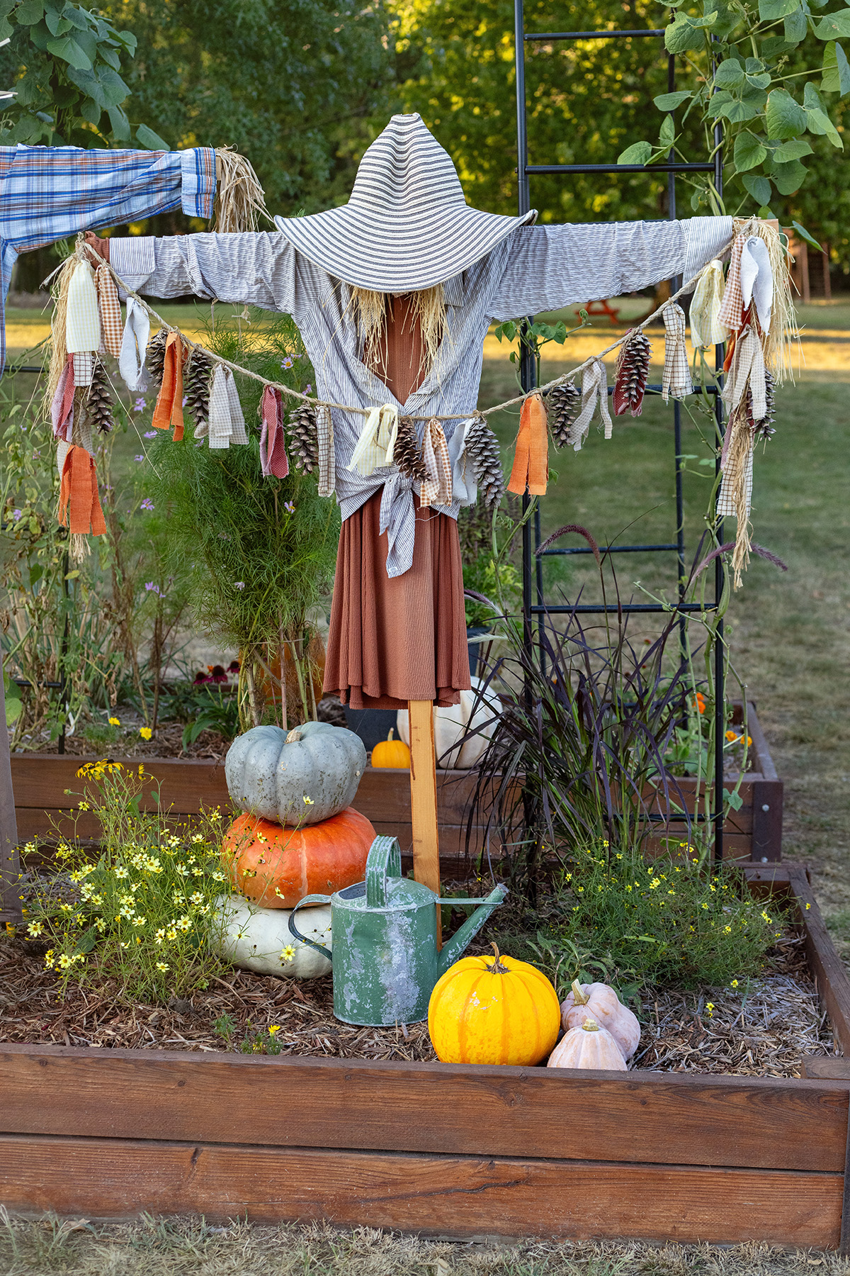 DIY Female Garden Scarecrow