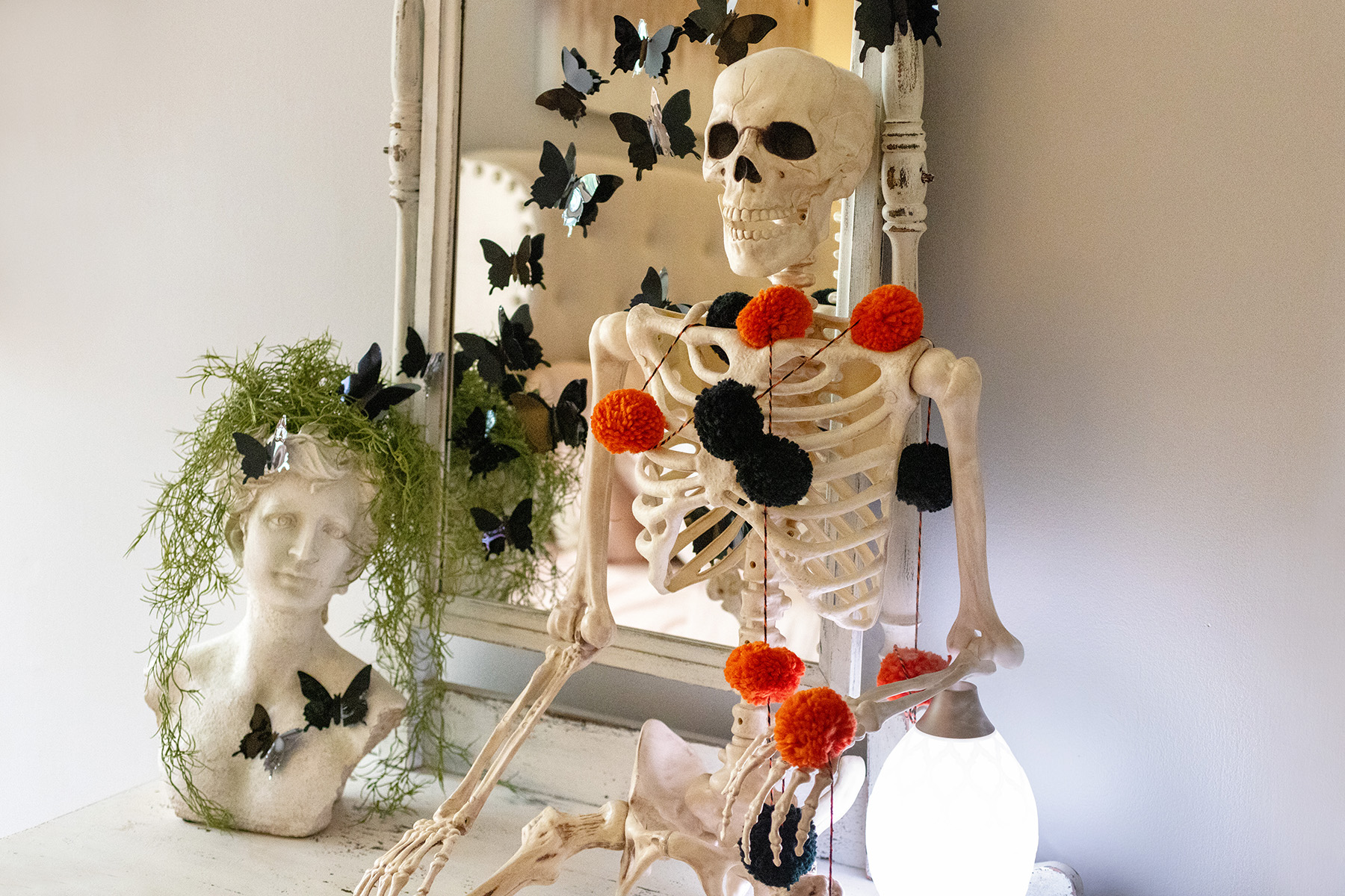 Blake Skelton | Halloween Butterfly Room