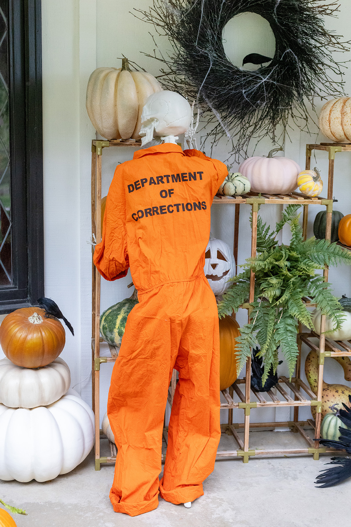 Blake Skelton | Halloween Department of Corrections Costume