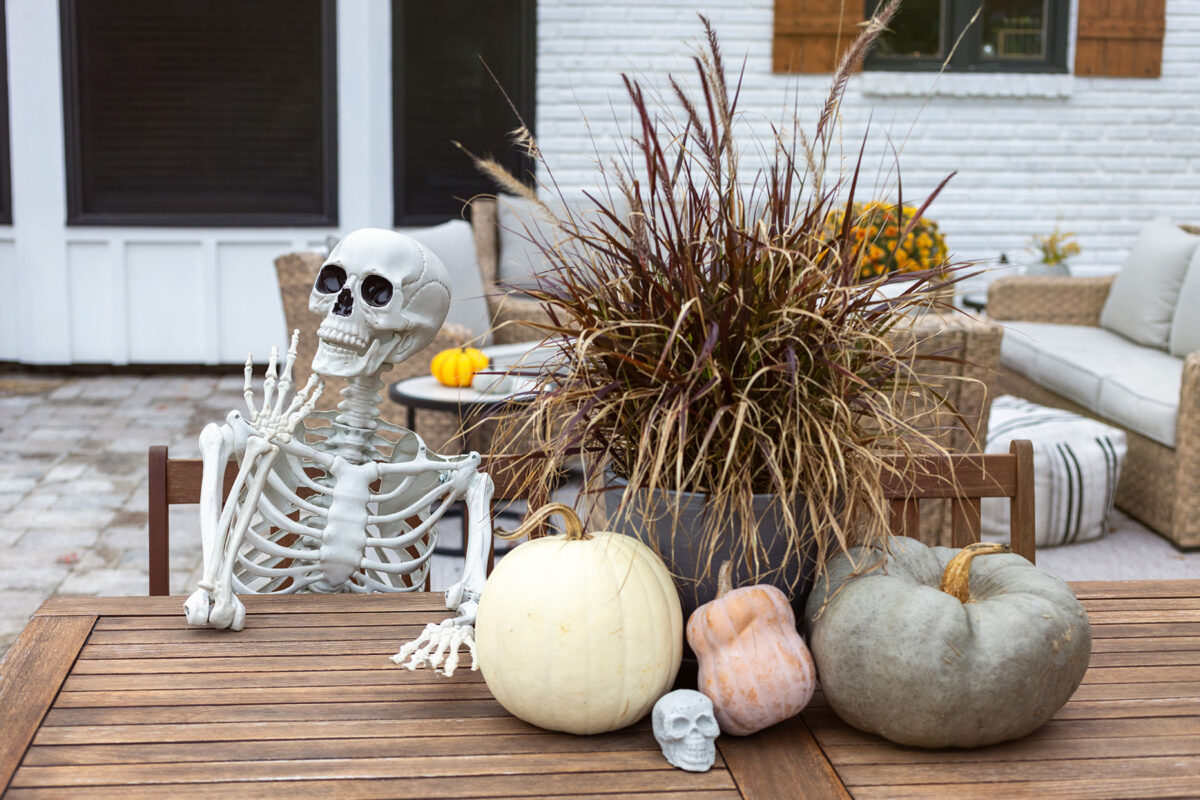 Blake Skelton | Back Patio Dining