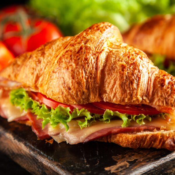 Croissant BLT