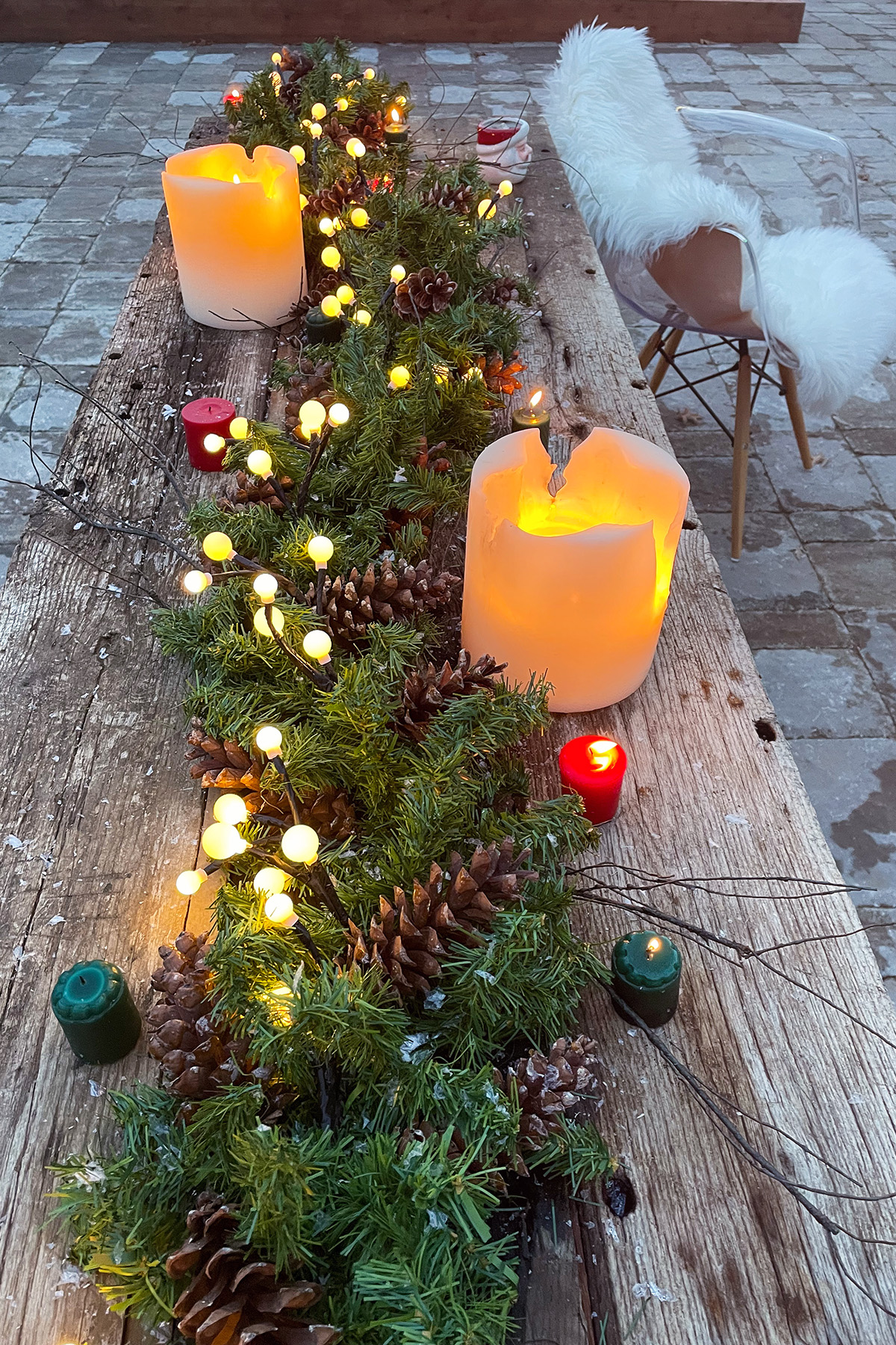Back Patio | Outdoor Christmas Table
