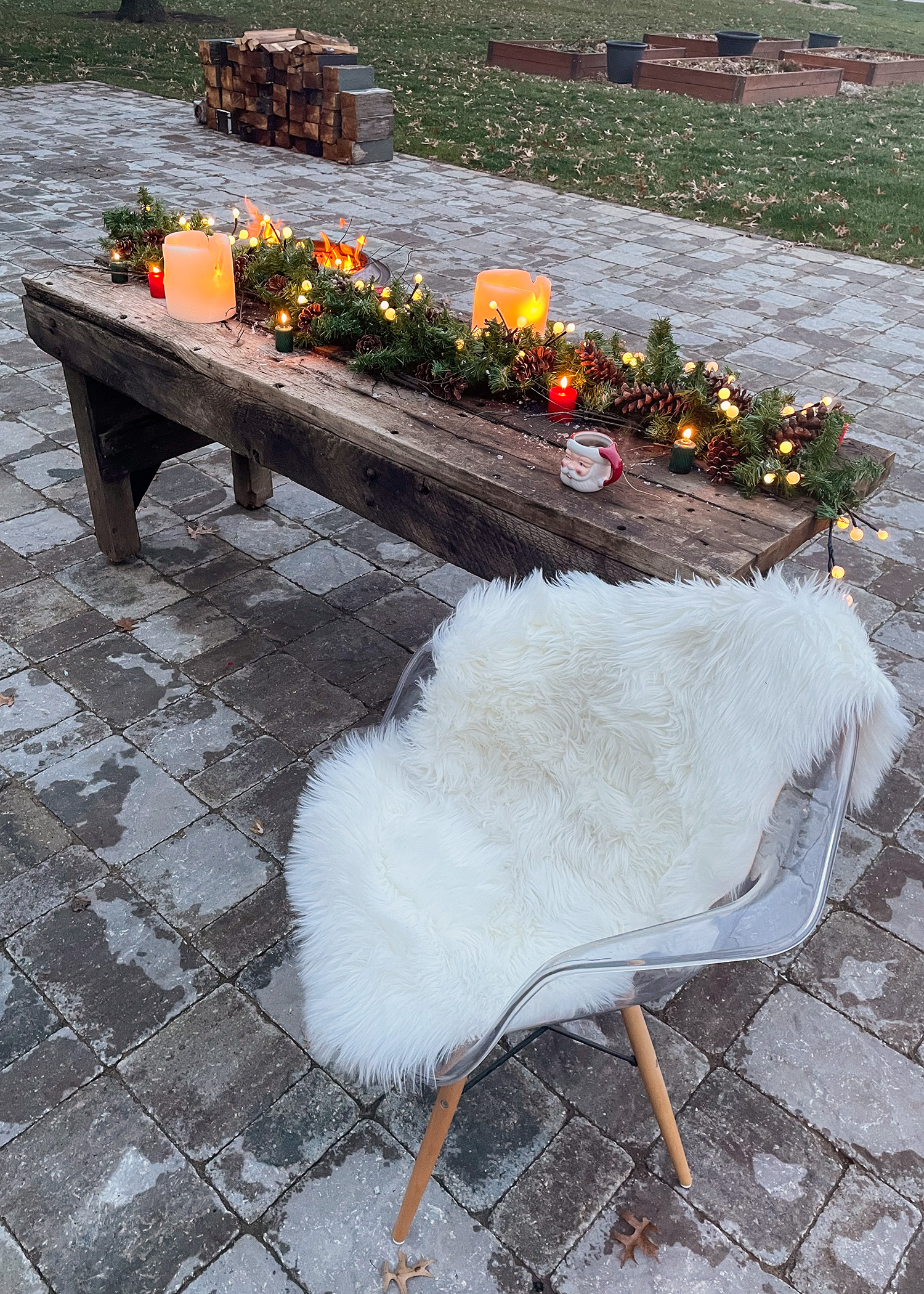 Outdoor Christmas Table