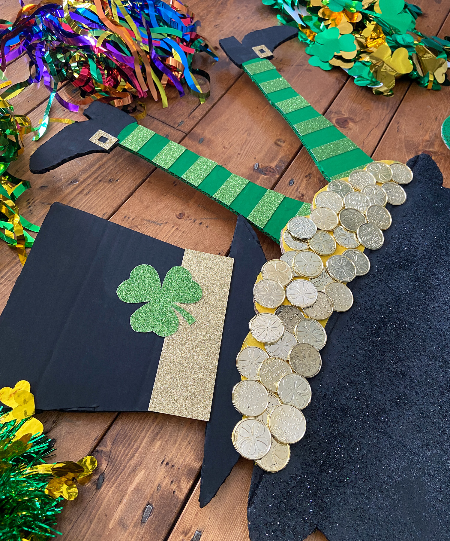 St. Patrick's Day DIY Cardboard Float Decorations