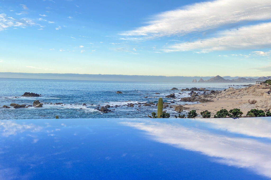 Cabo Resort Infinity Pool