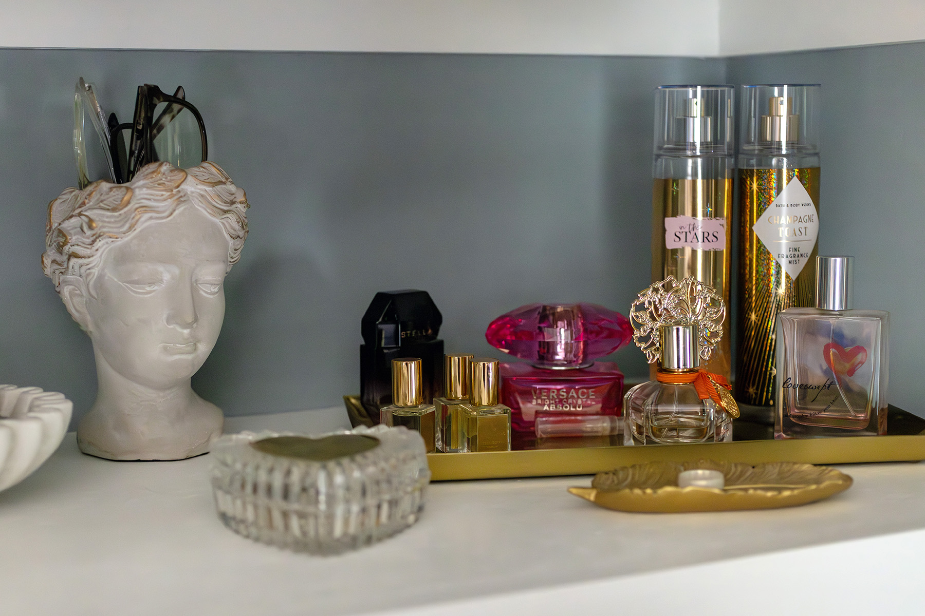 Master Closet Perfume Tray