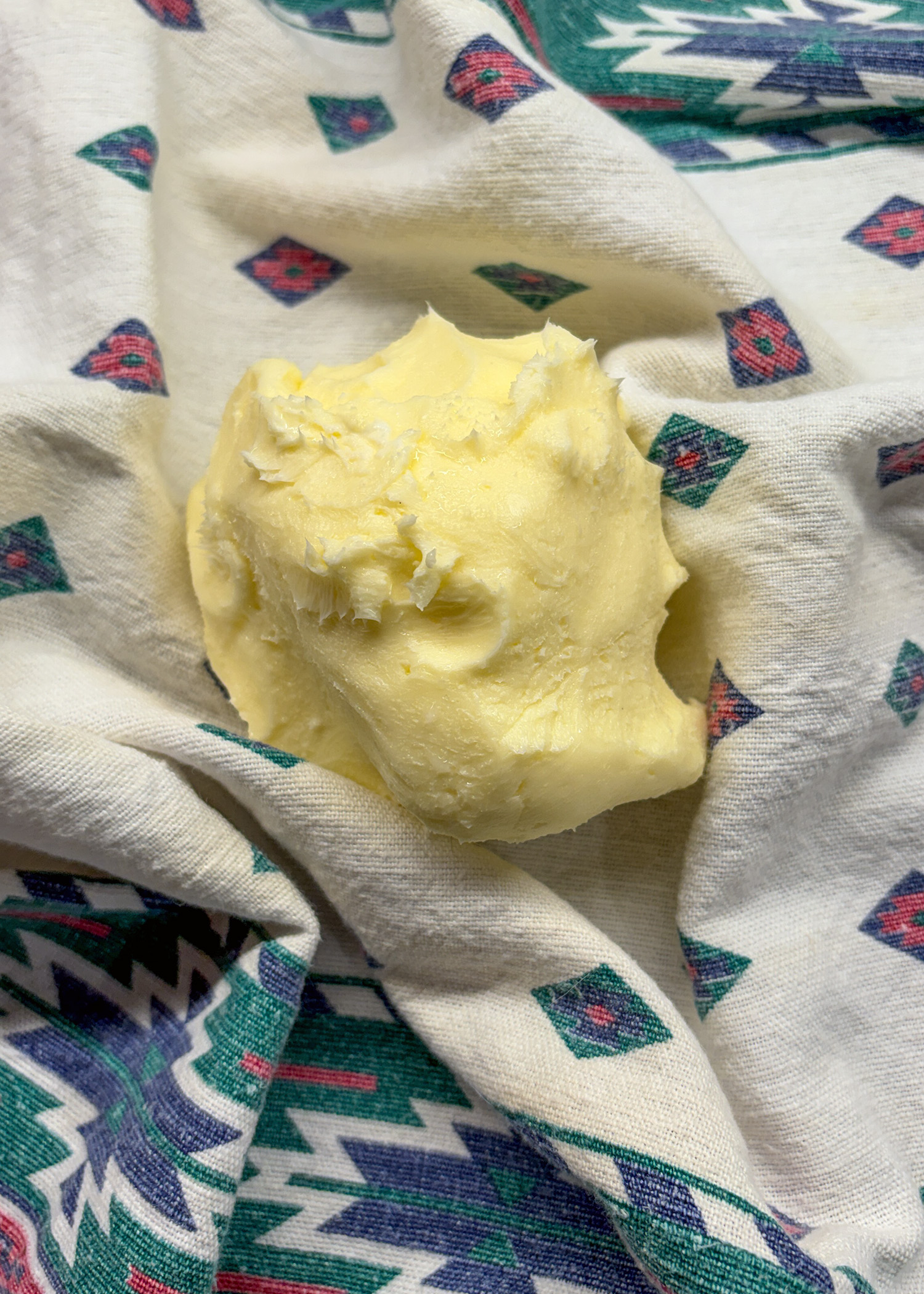 Dry butter in clean cloth